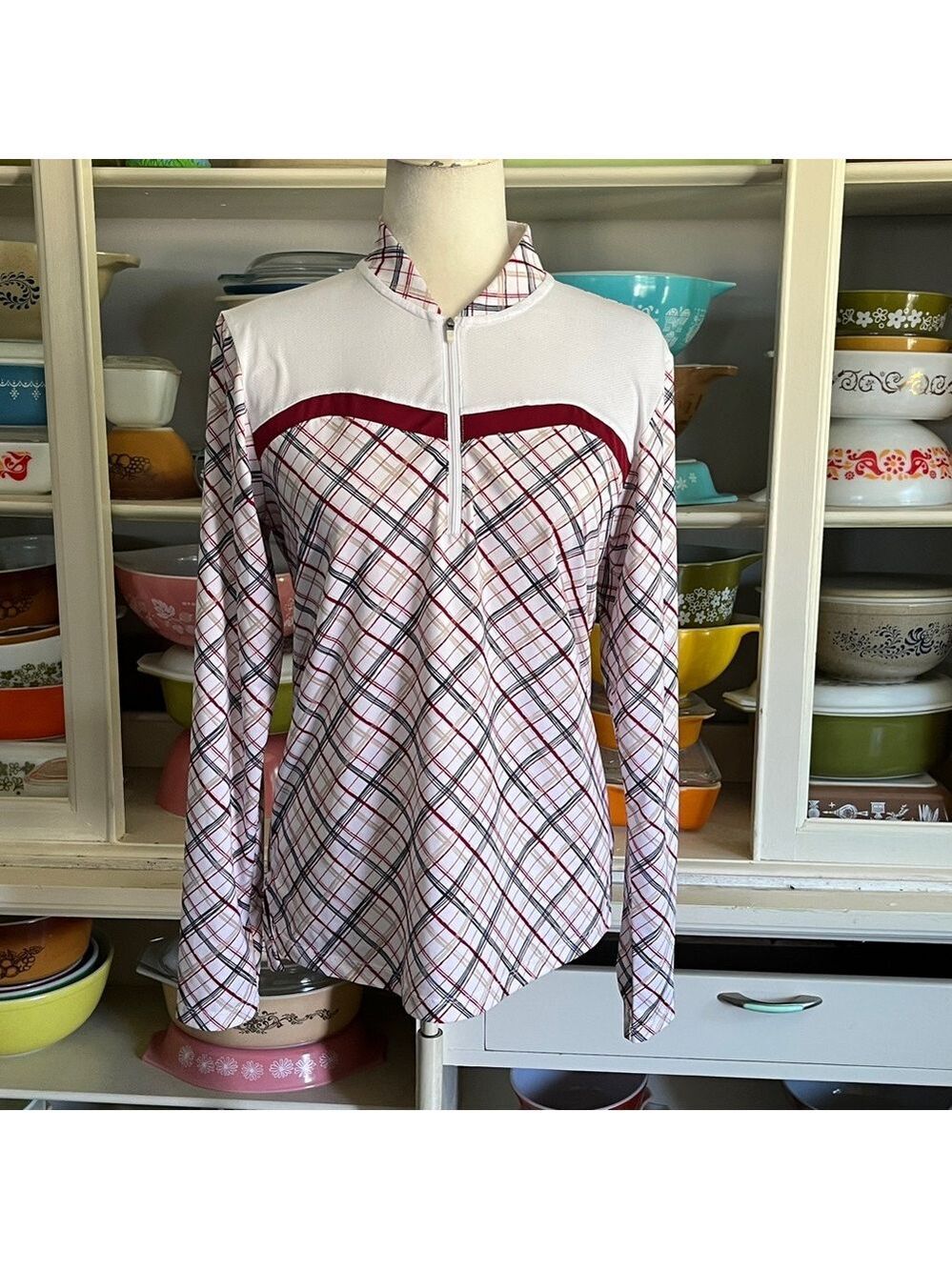 Lady Pinseeker 1/2 Zip Performance Golf Shirt - Size Medium